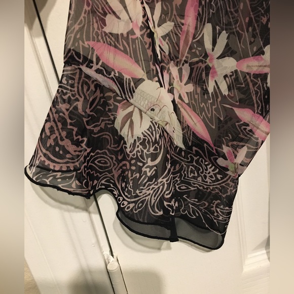 Investments II Sheer, Black Floral Blouse / Sz 3X - Picture 3 of 3
